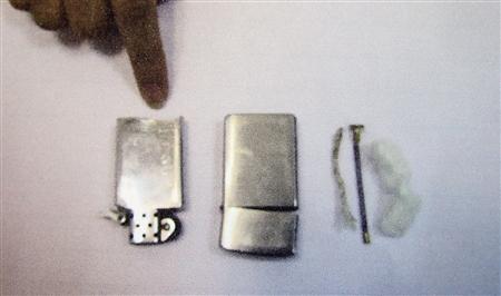 男子將打火機(jī)包上尿不濕過(guò)安檢被機(jī)場(chǎng)查獲