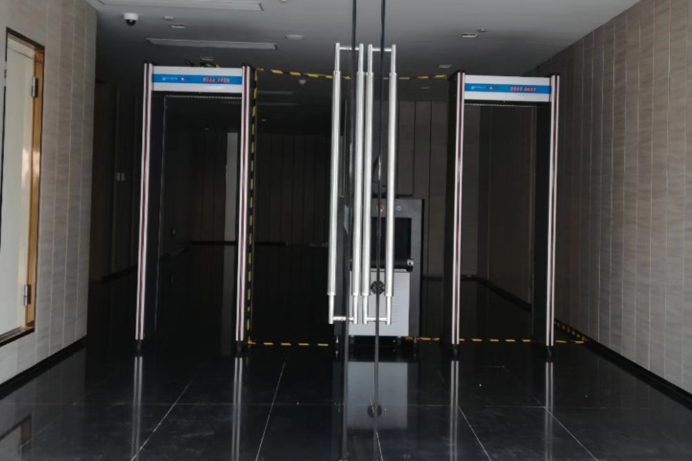 深圳市博攬英才對(duì)接會(huì)——維和時(shí)代安檢門(mén)廠(chǎng)家供應(yīng)金屬探測(cè)門(mén)[圖]